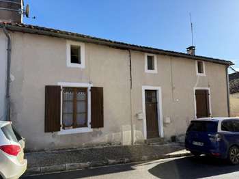 Vente maison 3 pièces Ruffec 16