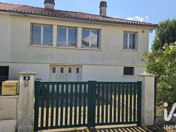 Vente maison 3 pièces Ruffec 16