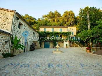 Vente Maison 8 chambresRuoms