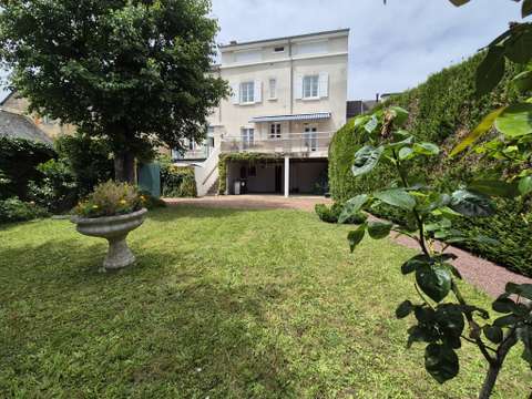Vente maison 8 pièces Sablé-sur-Sarthe 72