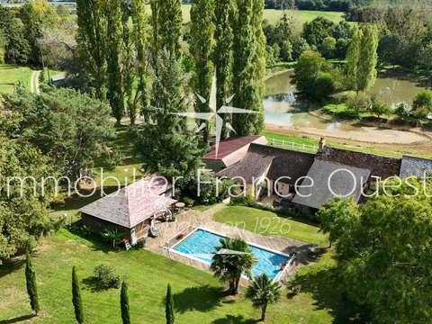 Vente maison 11 pièces Sablé-sur-Sarthe 72