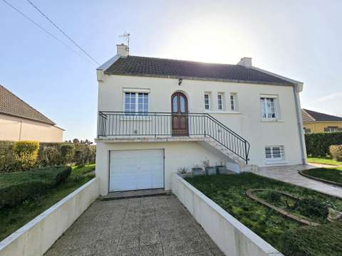 Vente maison 4 pièces Sablé-sur-Sarthe 72