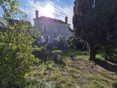 Vente maison 9 pièces Sablé-Sur-Sarthe Centre 72