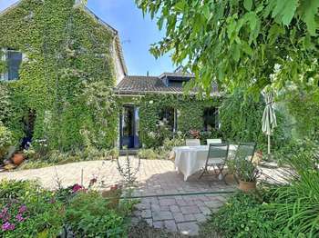 Vente maison 8 pièces Sablé-Sur-Sarthe Centre 72