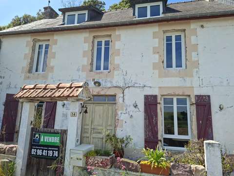 Vente maison 5 pièces Sables-d-or-les-pins 22