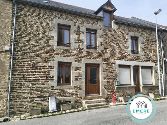 Maison 7 pièces 166 m² · à Sacey · 166 m² · 158 000 €
