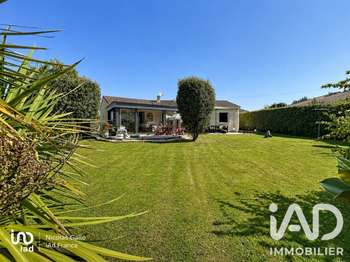 Maison 6 pièces 156 m² · à Sadirac · 156 m² · 379 000 €