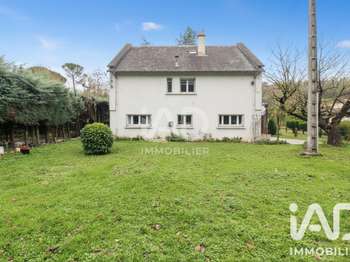 Maison 7 pièces 170 m² · à Saint-Affrique · 170 m² · 180 000 €