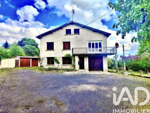 Vente maison 8 pièces Saint-Agrève 07