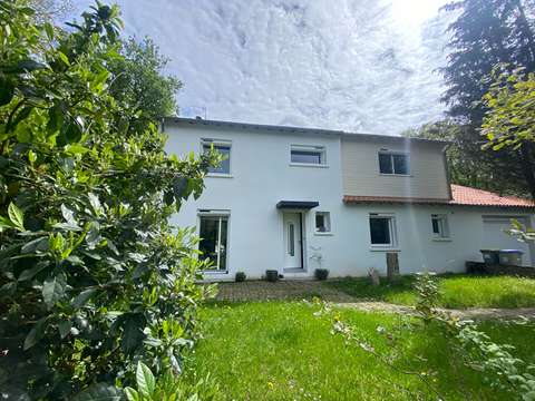 Vente maison 8 pièces Vente maison 8 pièces
