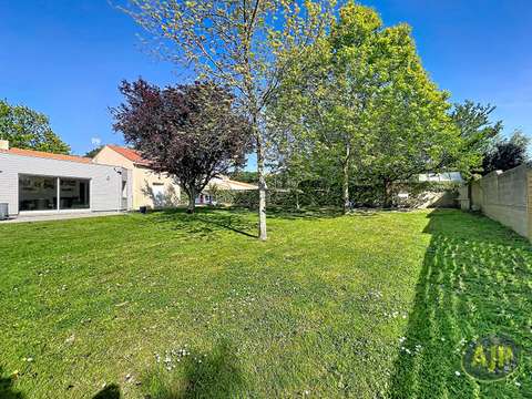 Vente maison 8 pièces Saint-Aignan-Grandlieu 44