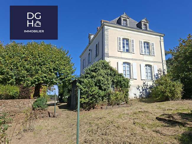 Maison 6 pièces 191 m² · à Saint-Aignan-sur-Roë · 191 m² · 260 000 €
