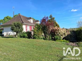 Vente maison 7 pièces Saint-Amand-Montrond 18