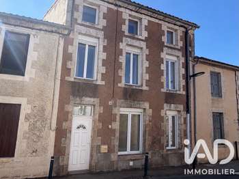 Vente maison 5 pièces Saint-Amand-sur-Sèvre 79