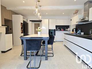 Vente maison 11 pièces