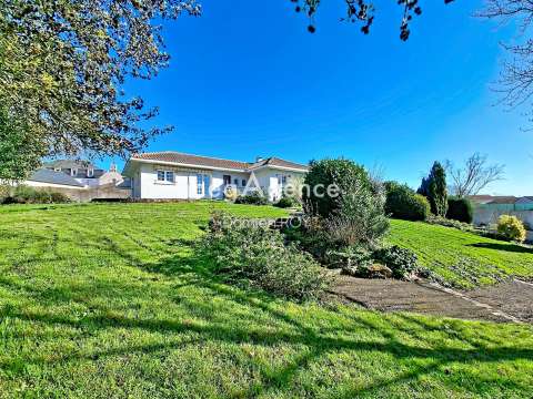 Vente maison 6 pièces Saint-André-de-la-Marche 49