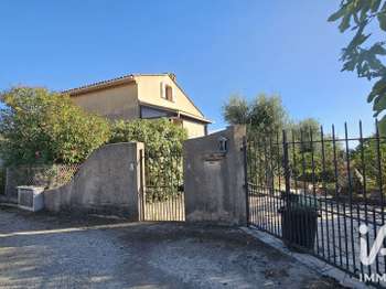 Vente maison 5 pièces Saint-André-de-la-Roche 06