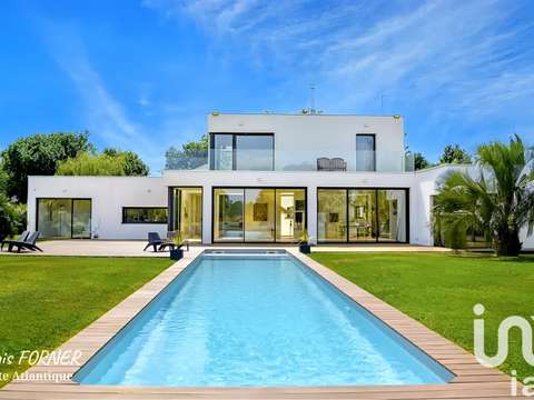 Vente maison 8 pièces Saint-André-des-Eaux 44