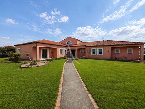 Vente maison 14 pièces Saint-André-Goule-d'Oie 85