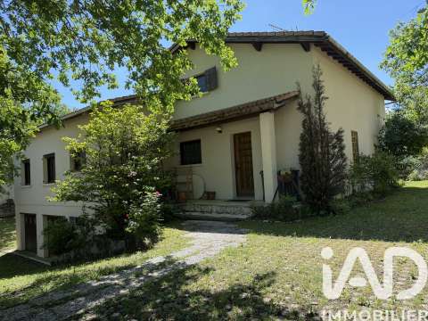 Vente maison 7 pièces Saint-Aubin-de-Médoc 33