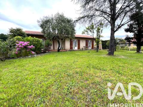 Vente maison 5 pièces Saint-Aubin-de-Médoc 33
