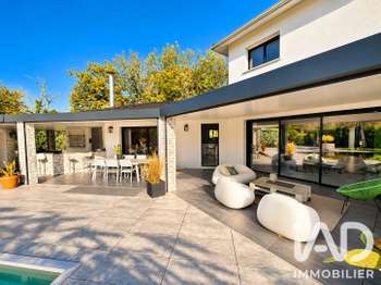 Vente maison 9 pièces