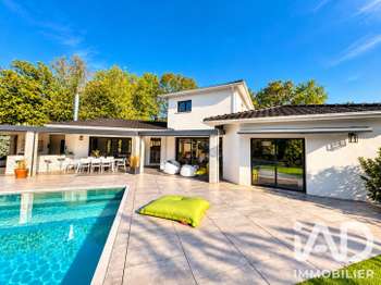 Vente maison 9 pièces