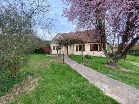 Vente maison 4 pièces Saint-Aubin-des-Coudrais 72