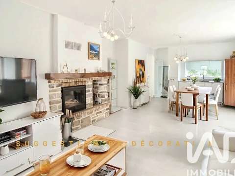 Vente maison 5 pièces Saint-Aubin-du-Cormier 35
