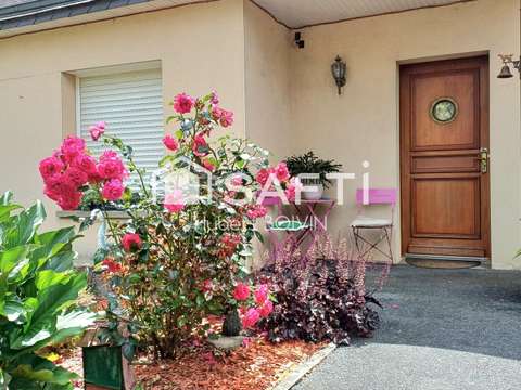Vente maison 8 pièces Saint-Aubin-du-Cormier 35