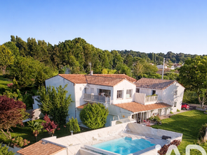 Vente Maison 9 chambresSaint-Augustin