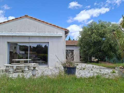 Vente maison 9 pièces Saint-Augustin 17