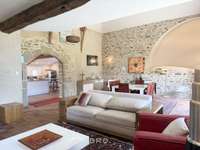 Vente maison 9 pièces