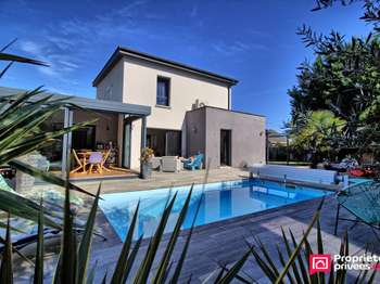 Vente maison 8 pièces Saint-Barthélemy-d'Anjou 49