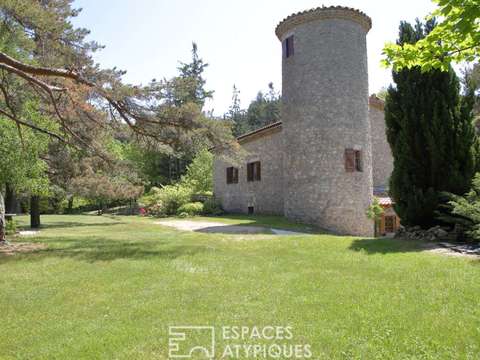 Vente maison 9 pièces Saint-Barthélemy-Grozon 07