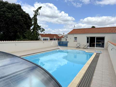 Vente maison 5 pièces Saint-Benoist-sur-Mer 85