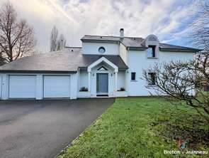 Vente Maison 5 chambresSaint-Berthevin