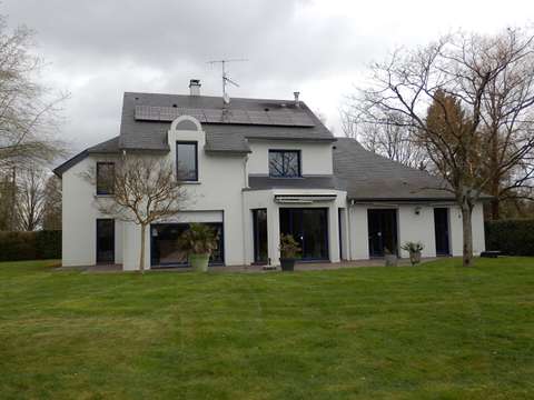 Vente maison 8 pièces Saint-Berthevin 53
