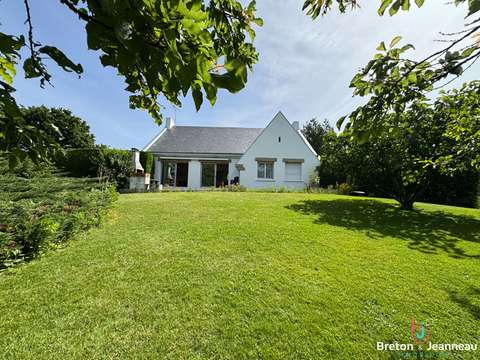 Vente maison 10 pièces Saint-Berthevin 53