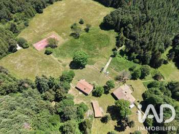 Vente maison 12 pièces Saint-Bonnet-le-Château 42