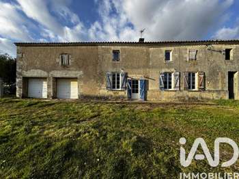 Vente maison 5 pièces Saint-Bonnet-sur-Gironde 17