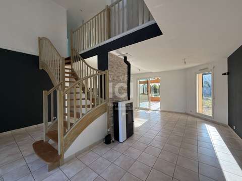 Vente maison 8 pièces