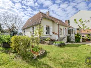 Vente maison 16 pièces