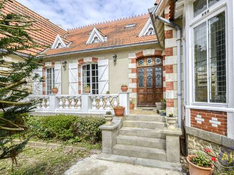 Vente maison 16 pièces