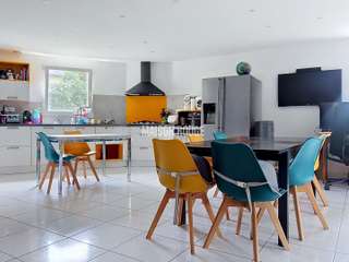 Vente maison 8 pièces