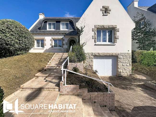 Maison 9 pièces 175 m² · à Saint-Brieuc · 175 m² · 285 000 €