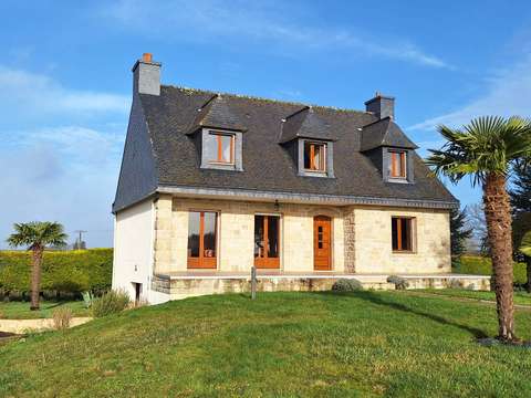 Vente maison 7 pièces Saint-Brieuc-de-Mauron 56