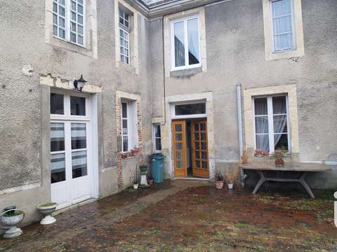 Vente maison 7 pièces Saint-Calais 72