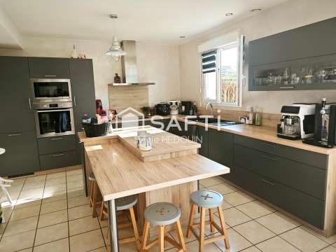 Vente maison 7 pièces Saint-Calais-du-Désert 53