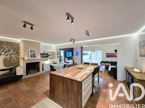 Vente maison 6 pièces Saint-Caprais-de-Bordeaux 33